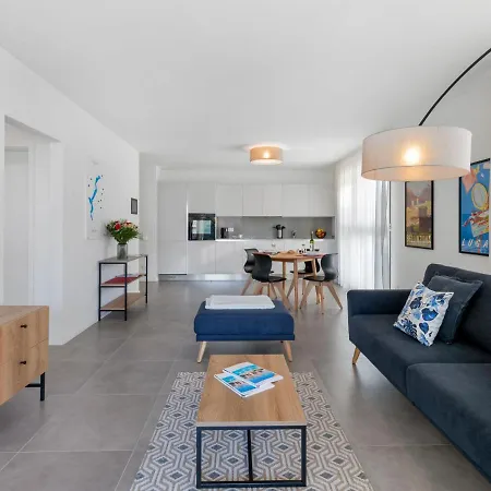 Loctowers A3-4-1 By Interhome Appartement *