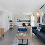 Loctowers A3-4-1 By Interhome Lejlighed *
